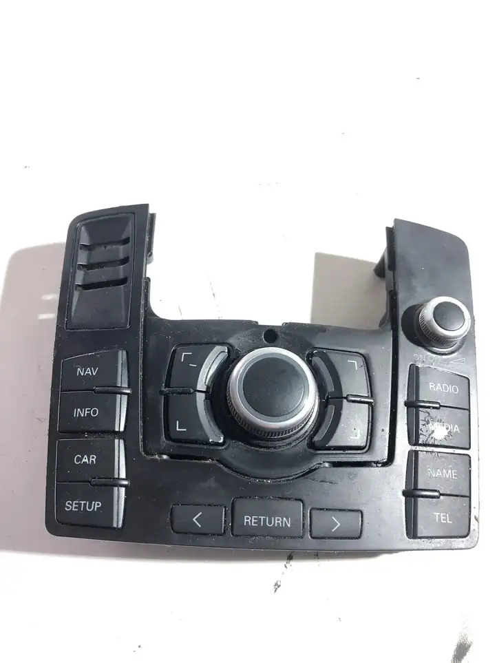 Audi Q7 4L (2005 - 2009) 4L0919610 Контроллер мультимедийной системы — фото 1