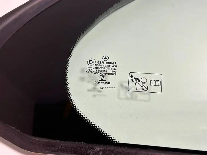 Mercedes-Benz E W213 (2016 - ) A2137300255 Форточка двери — фото 3
