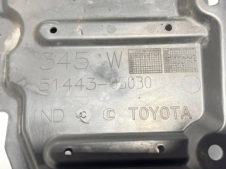 Toyota Avensis T270 (2015 - 2018) 5144305030 Прочие внешние детали — фото 3