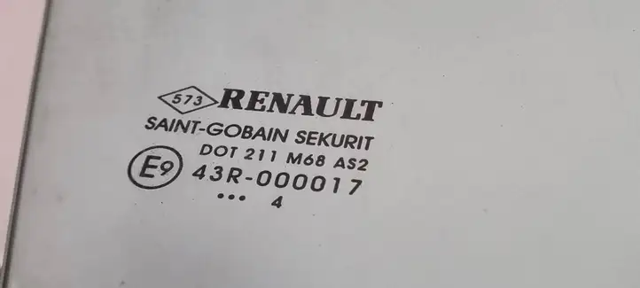 Renault Megane II (2002 - 2005) 43R000017 Стекло передней двери — фото 2