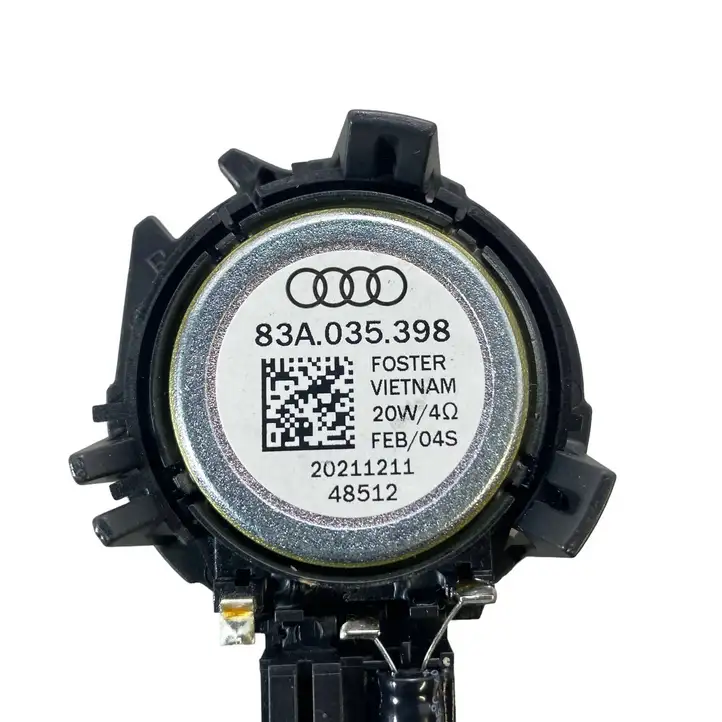 Audi Q3 F3 (2018 - ) 83A035398 Твитер передней двери — фото 7