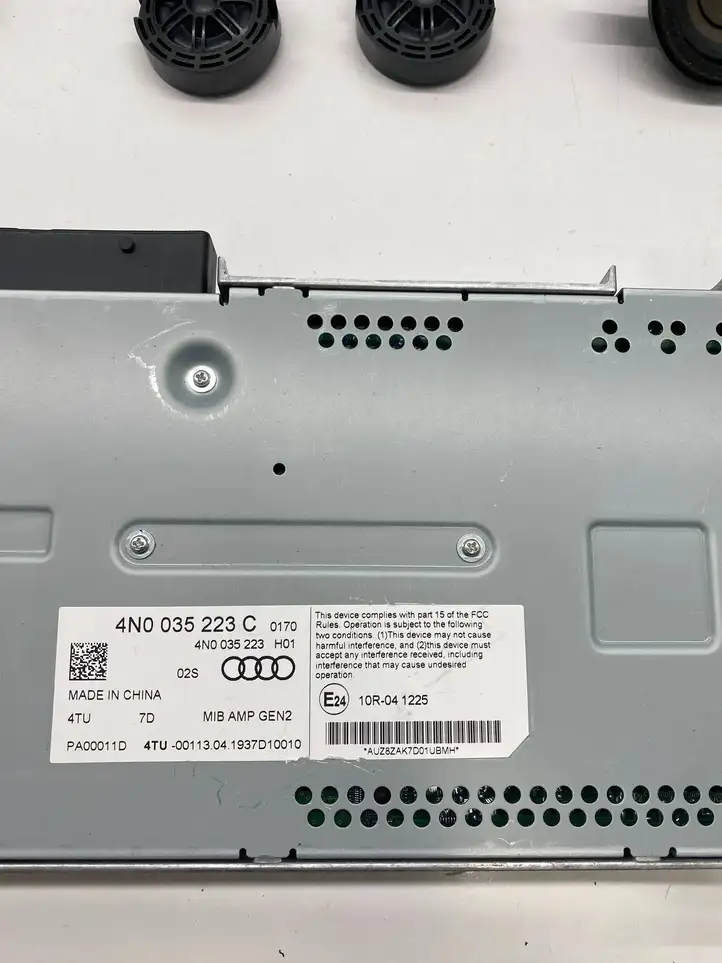 Audi e-tron (2018 - ) 4N0035223C Комплект аудиосистемы — фото 3
