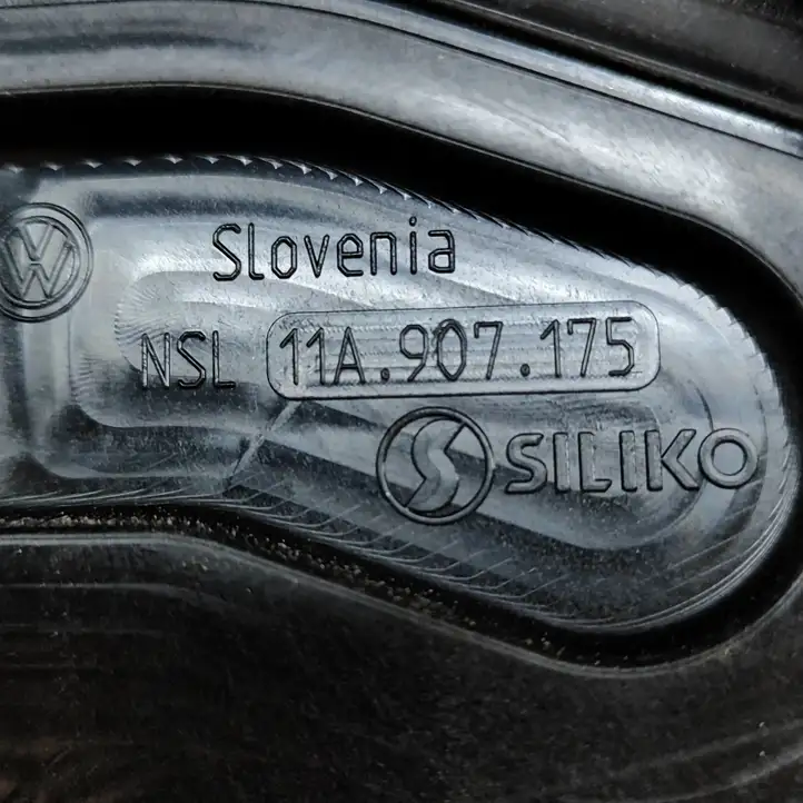 Volkswagen ID.4 (2020 - ) 11A971531DJ Кабель для зарядки электромобилей — фото 11