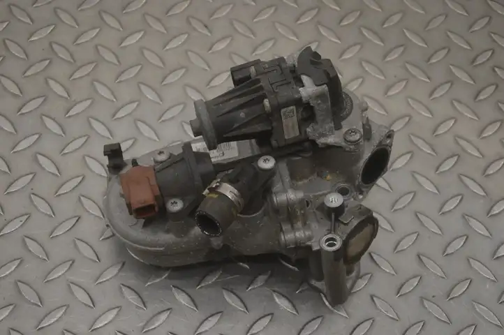 Fiat Punto (199) (2005 - 2018) 2276239641 Охладитель клапана EGR — фото 1