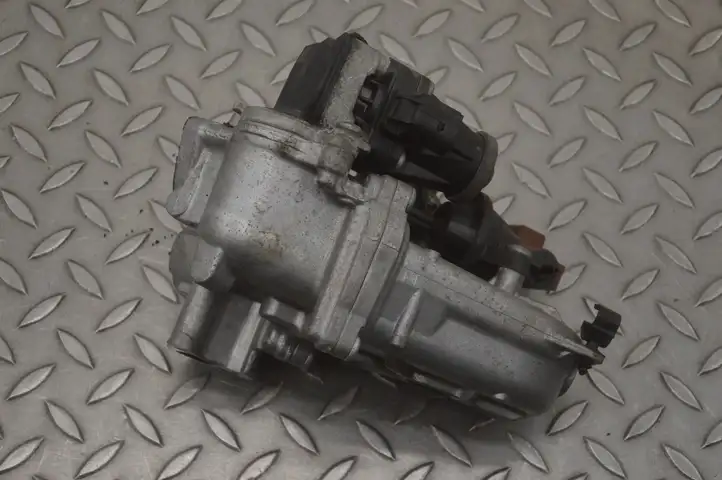 Fiat Punto (199) (2005 - 2018) 2276239641 Охладитель клапана EGR — фото 4