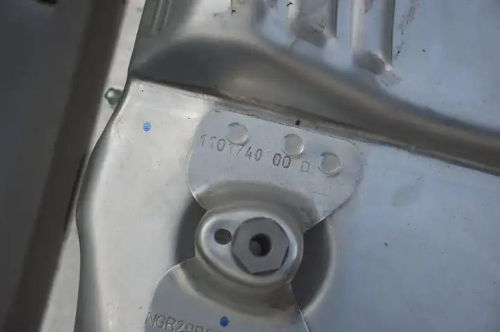 Tesla Model 3 (2017 - 2023) 110442300N Аккумулятор гибридного / электрического автомобиля — фото 9