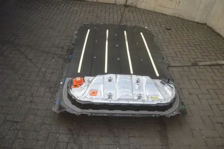 Tesla Model 3 (2017 - 2023) 110442300N Аккумулятор гибридного / электрического автомобиля — фото 15