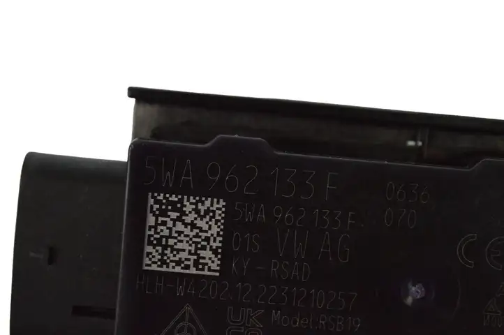 Volkswagen ID.3 (2019 - ) 5WA962133F Антенна бесключевого доступа — фото 6