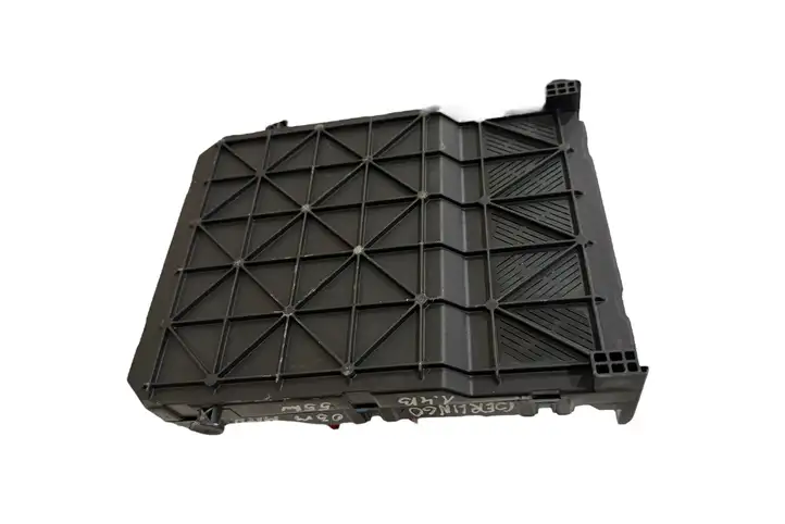 Citroen Berlingo (2003 - 2007) 9650584580 Блок предохранителей — фото 4