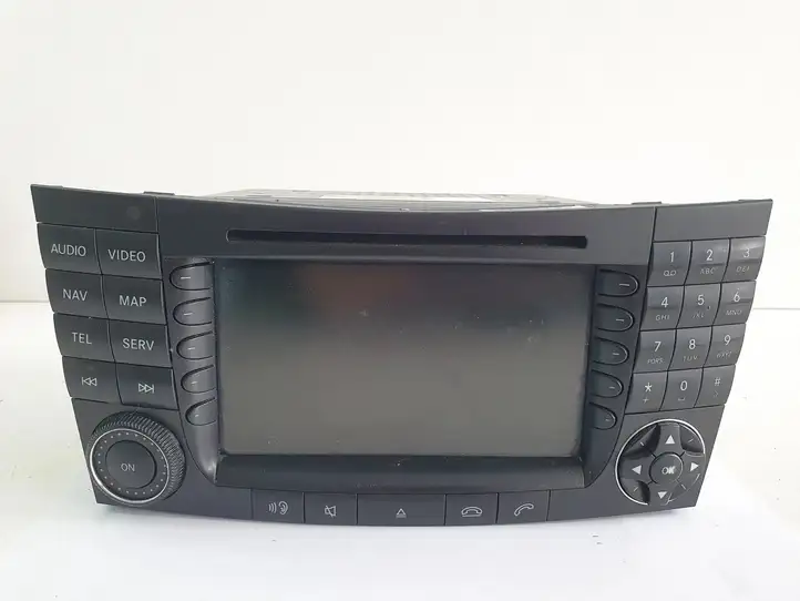 Mercedes-Benz E W211 (2002 - 2009) A2118204197 Магнитола / мультимедийная система — фото 6