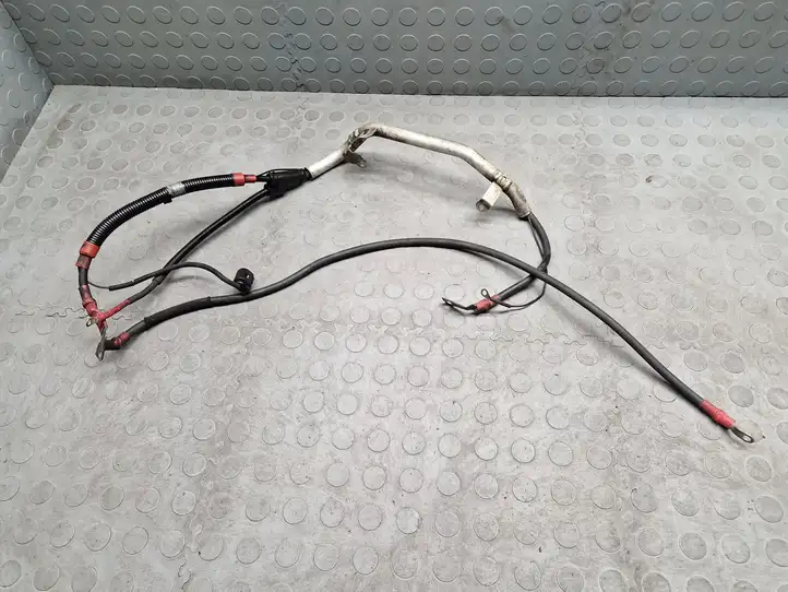 BMW X3 E83 (2003 - 2010) 7516407 Плюсовой провод аккумулятора — фото 1