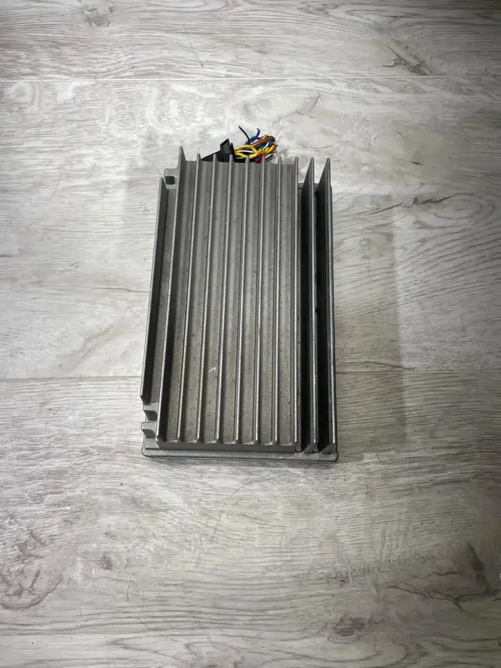 BMW 3 E90 E91 (2005 - 2012) 9253189 Усилитель звука — фото 3