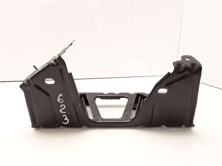 BMW 5 F10 F11 (2009 - 2016) 65159174269 Кронштейн усилителя звука — фото 1