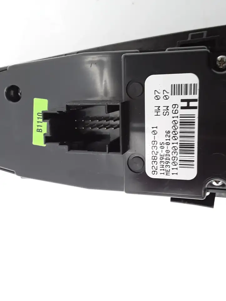 BMW 5 F10 F11 (2009 - 2016) 9238239 Блок кнопок стеклоподъемников — фото 7