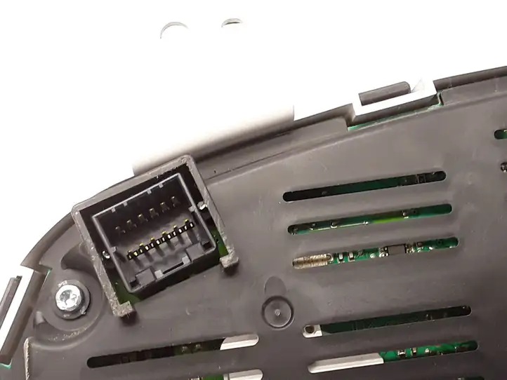 Kia Ceed (2010 - 2012) 940241H151 Спидометр — фото 3