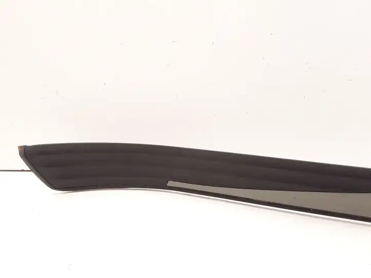 BMW 5 E60 E61 (2004 - 2010) 51477034304 Внутренняя отделка переднего порога — фото 2
