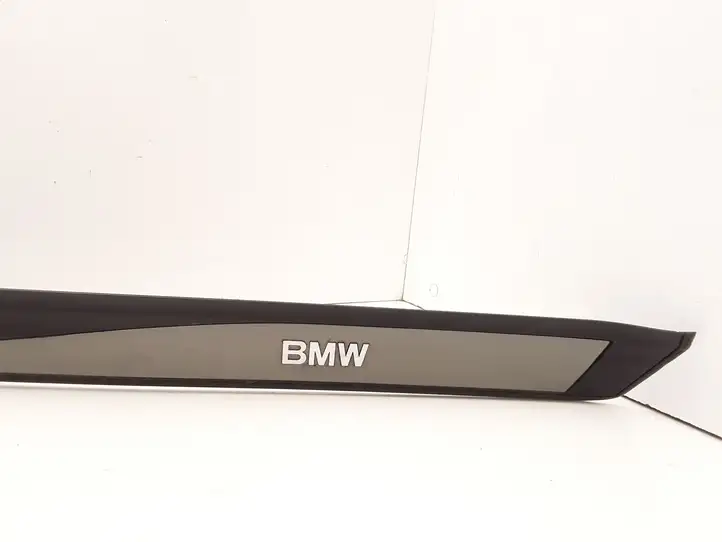BMW 5 E60 E61 (2004 - 2010) 51477034304 Внутренняя отделка переднего порога — фото 3