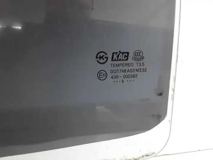 Chevrolet Captiva (2006 - 2011) 43R000382 Стекло задней двери — фото 3