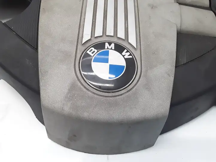 BMW 5 E60 E61 (2004 - 2010) 11147797410 Крышка двигателя декоративная — фото 2
