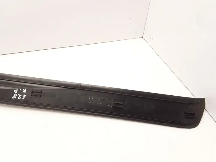 BMW 5 E60 E61 (2004 - 2010) 51477034303 Внутренняя отделка переднего порога — фото 6