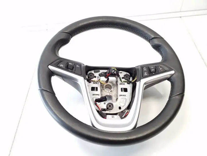 Opel Astra J (2009 - 2012) 13351025 Руль — фото 1