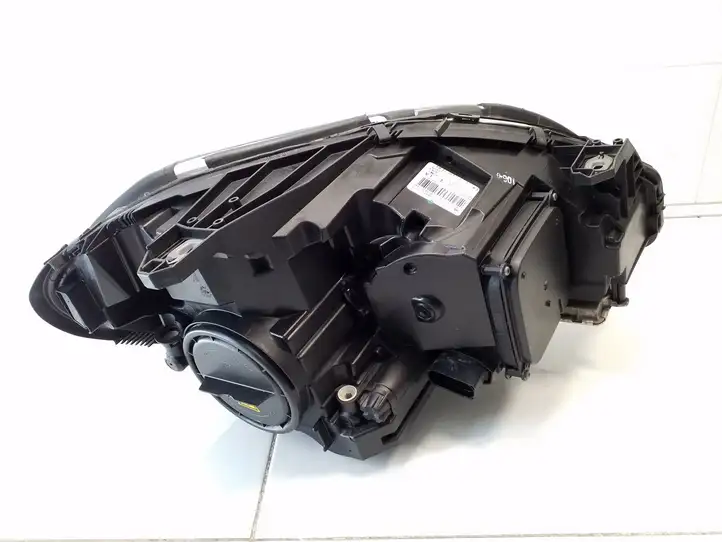 Mercedes-Benz A W176 (2012 - 2018) A2468207161 Передняя фара — фото 2
