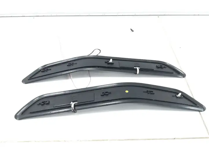 BMW 7 F01 (2008 - 2016) 22339910 Внутренняя обшивка порога (комплект) — фото 3