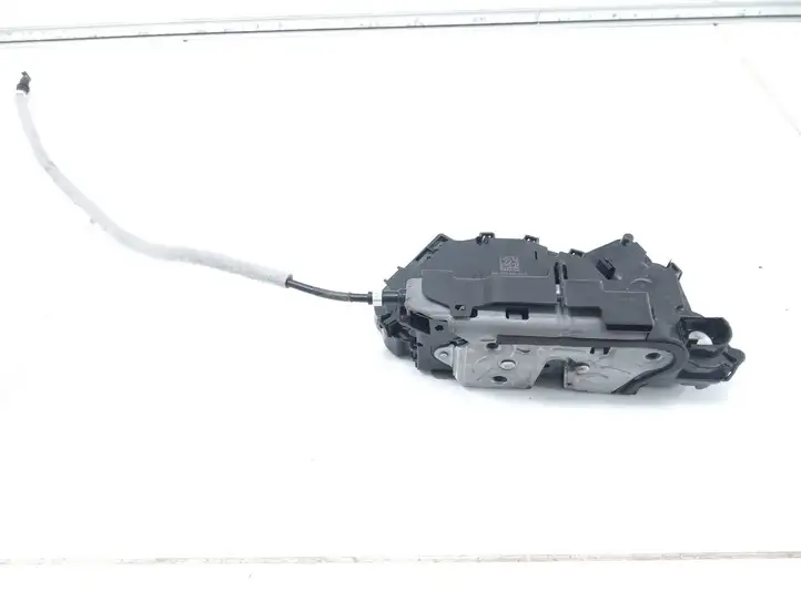 Volkswagen Cross Polo (2003 - 2009) 45810180 Замок передней двери — фото 1