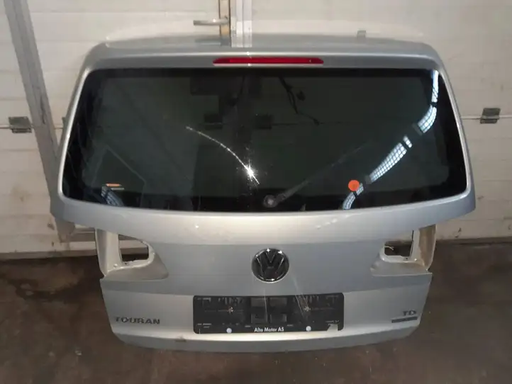 Volkswagen Touran II (2010 - 2016) Крышка багажника — фото 1