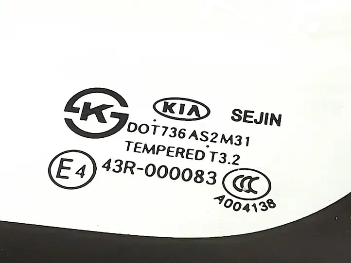 Kia Rio (2011 - 2015) 861701W000 Треугольное стекло кузова — фото 2
