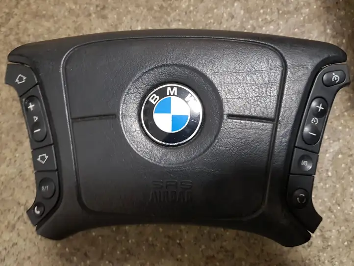 BMW 5 E39 (1996 - 2003) 3310951352 Подушка безопасности руля — фото 2