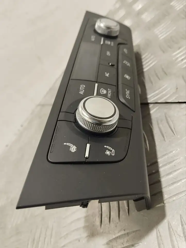Audi A6 C7 (2011 - 2014) 4G0820043L Кнопка кондиционера — фото 5