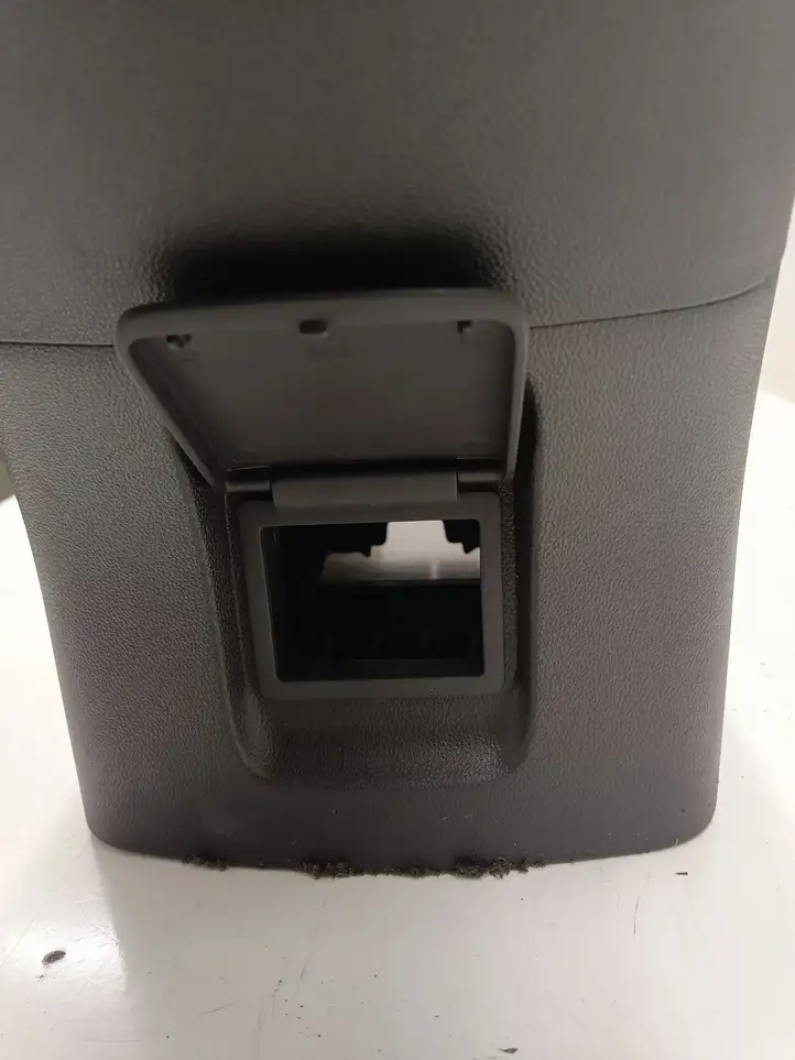 Opel Grandland X (2017 - ) YP00054777 Подлокотник — фото 9