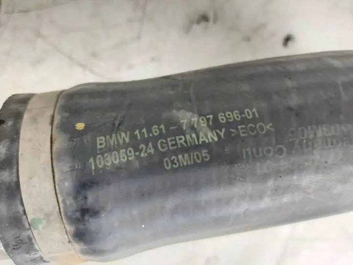 BMW 5 E60 E61 (2004 - 2010) 7793896 Трубки интеркулера / Шланги интеркулера — фото 3