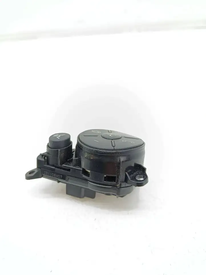 Mercedes-Benz C W204 (2007 - 2014) A2048210051 Кнопки на рулевом колесе — фото 2