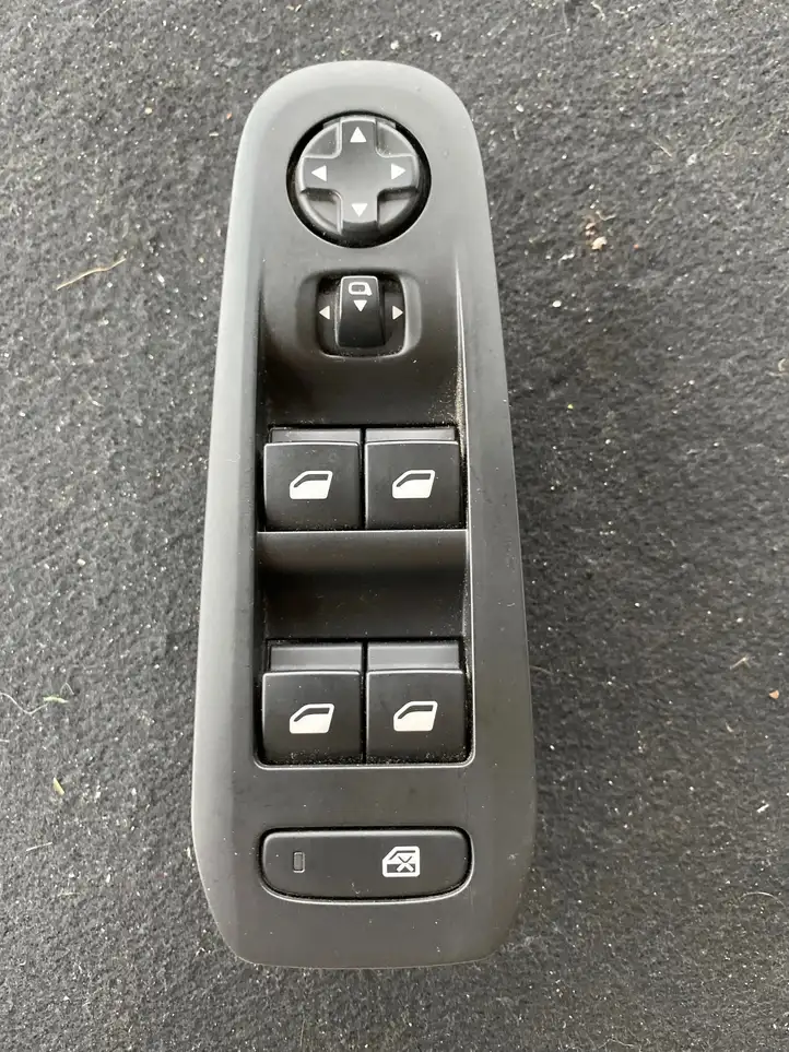 Peugeot 308 (2013 - 2021) 96788264ZD Блок кнопок стеклоподъемников — фото 1