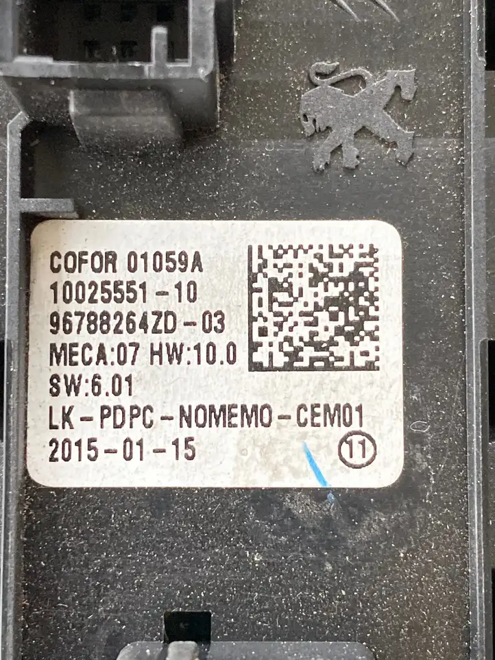 Peugeot 308 (2013 - 2021) 96788264ZD Блок кнопок стеклоподъемников — фото 4