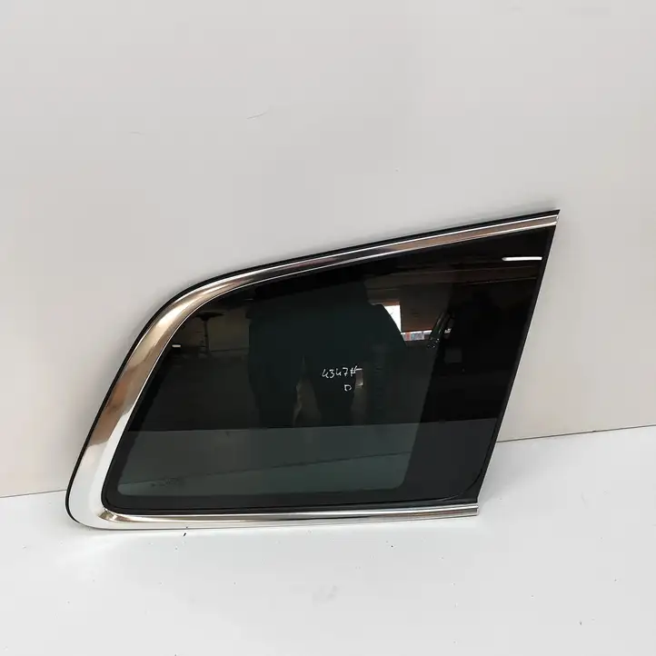 Volvo XC90 (2014 - 2019) 32206908 Заднее боковое стекло — фото 1
