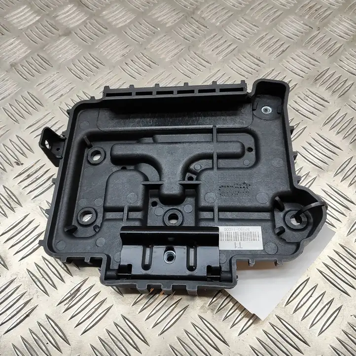 Kia Picanto (2011 - 2015) 371501Y000 Ящик аккумулятора — фото 3