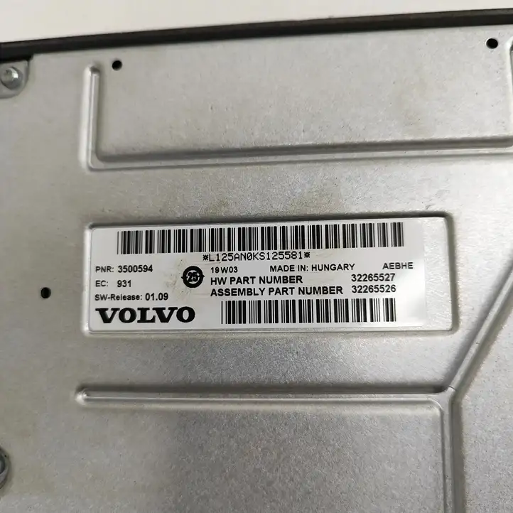 Volvo XC90 (2014 - 2019) 39829124 Комплект аудиосистемы — фото 3