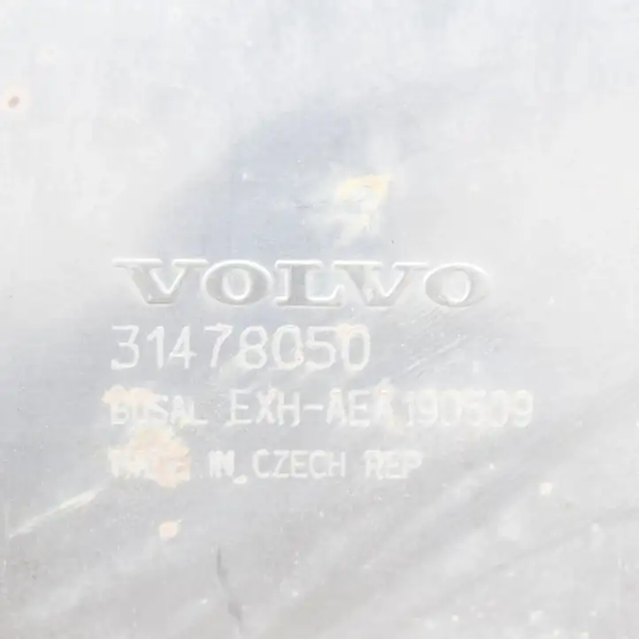 Volvo XC40 (2017 - ) 31478050 Глушитель — фото 7