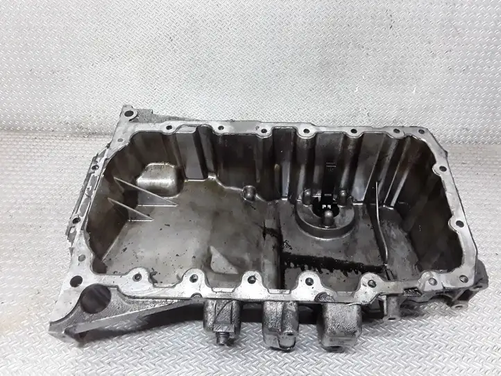 Audi A4 S4 B7 8E 8H (2004 - 2009) 03G103603J Картер двигателя — фото 1
