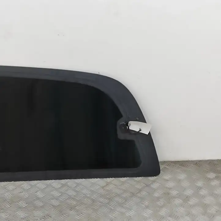Mercedes-Benz Vito W447 (2014 - ) A4477450310 Заднее боковое стекло — фото 4