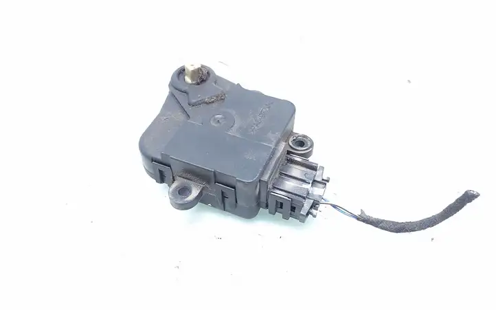 Volkswagen Sharan (2000 - 2003) 7M3907511A Двигатель задвижки потока воздуха — фото 2