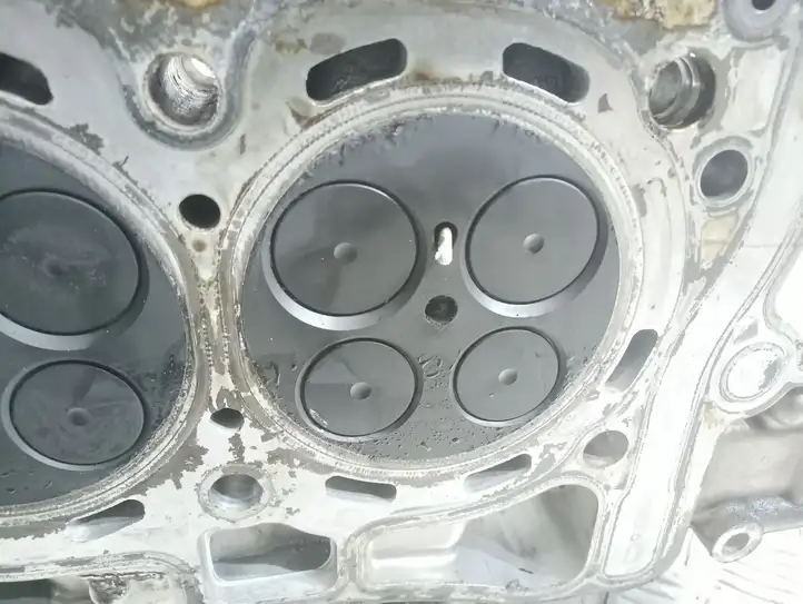 Subaru Forester SH (2008 - 2013) Головка блока цилиндров — фото 7