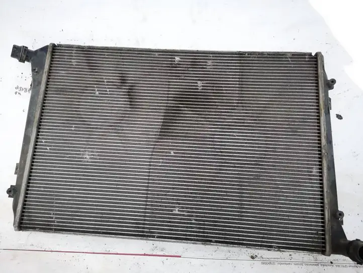 Volkswagen PASSAT B6 (2005 - 2010)  3c0121253r Радиатор охлаждающей жидкости