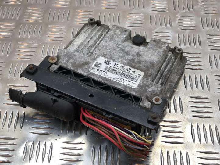 03G906021NK Volkswagen PASSAT B6 Galios (ECU) modulis