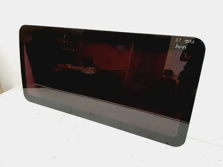 Iveco Daily 35-40.10 (2001 - 2016)  43R00380 Боковое стекло в середине кузова