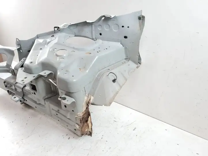 Tesla Model Y (2019 - 2024) Лонжерон кузова — фото 9