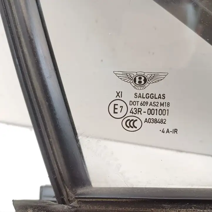 Bentley Flying Spur (2013 - 2019) 4W0837440 Форточка двери — фото 7